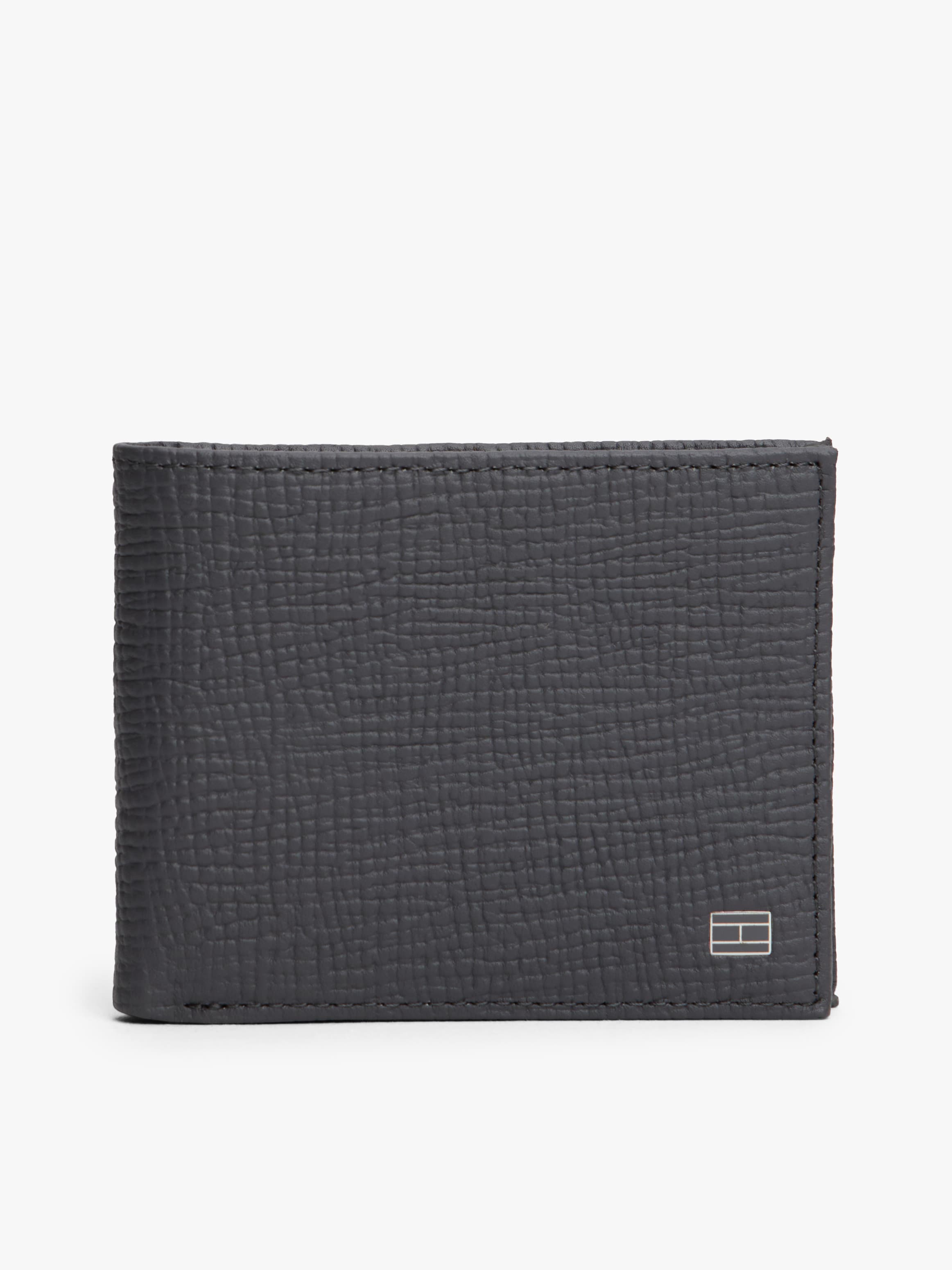 Hilfiger Flag Leather Bifold Credit Card Wallet