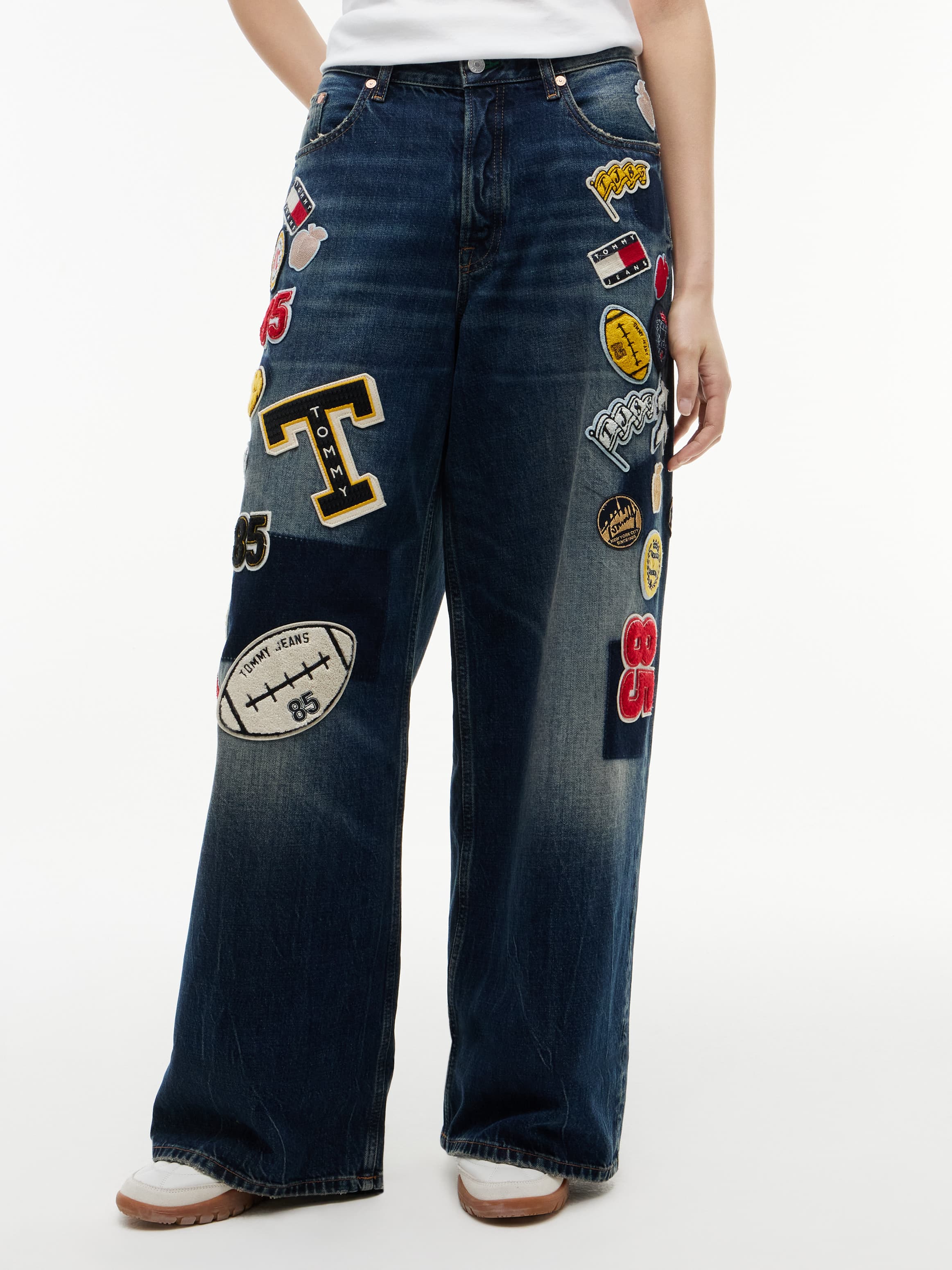 Charlie Varsity Badge Mid Rise Loose Jeans