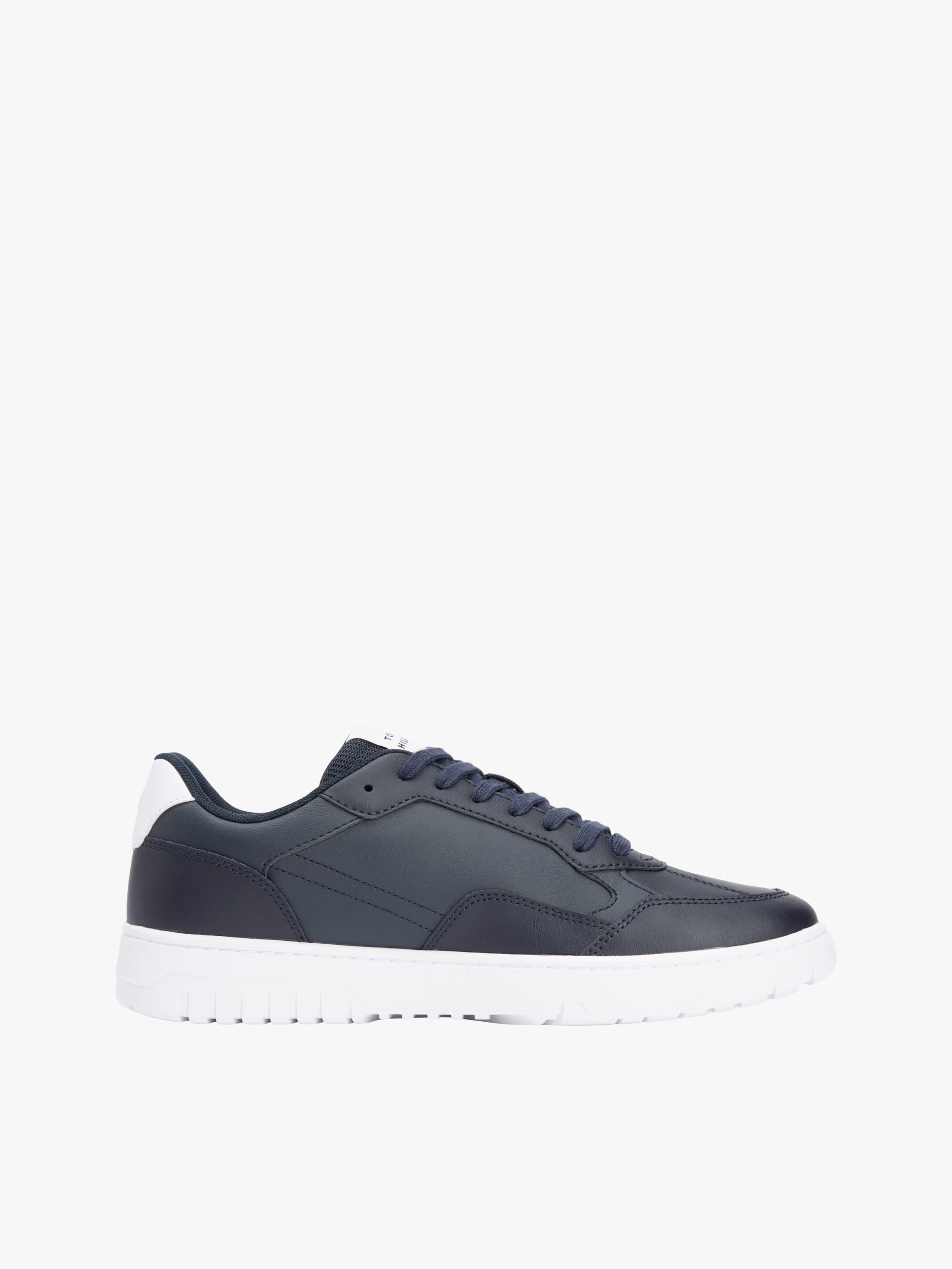 Cleat Basketball Trainers with Leather