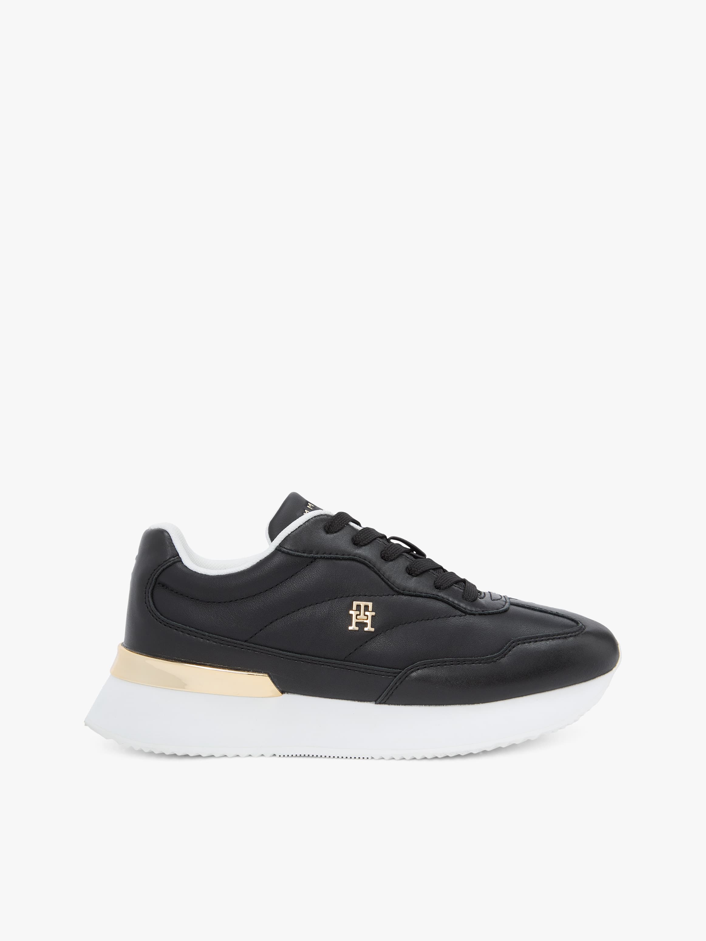 Chic Fashion Runner Low Top Sneakers